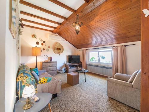 Apartment in Brodarica near Beach — 4-Star Luxury Hotel in Brodarica, Croatia