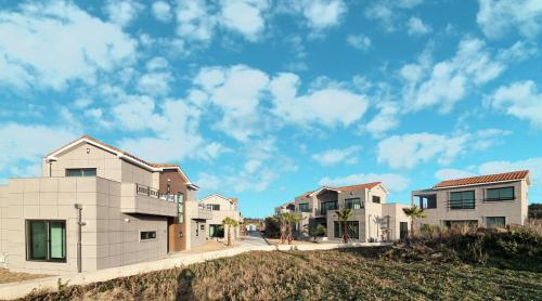 Wonderpool pension — 4-Star Luxury Hotel in Jeju City, South Korea