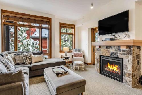 Capitol Peak Lodge 3206 by Snowmass Mountain Lodging — 4-Star Luxury Hotel in Snowmass Village, United States