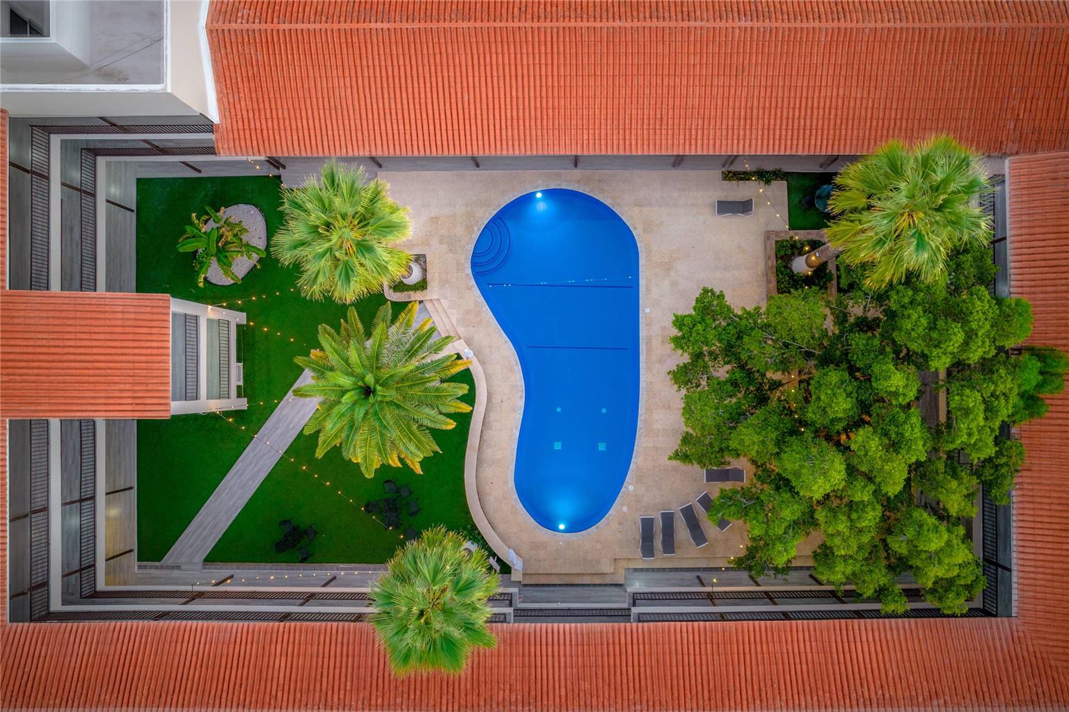 Pool view