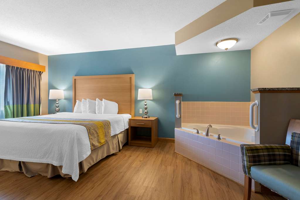 Best Western PLUS Executive Court Inn & Conference Center - photo 19