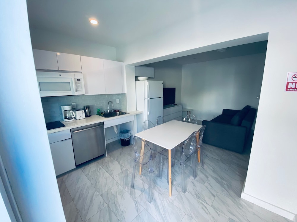 The Marlin Beachside - photo 52