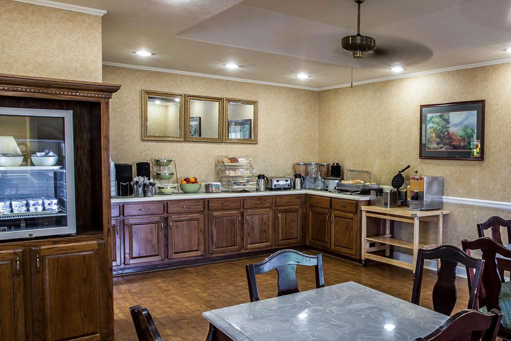 Quality Inn Kingsport South - photo 23