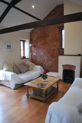 Barn conversion near the coast — Paignton — photo 3