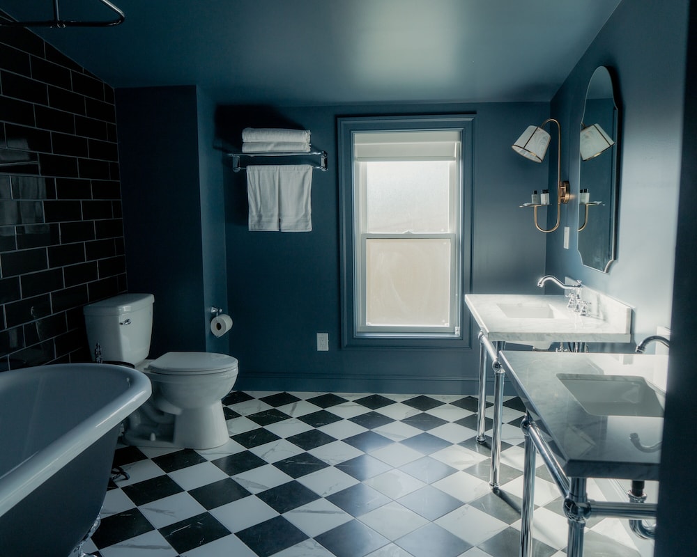 The Bookhouse Hotel - photo 23