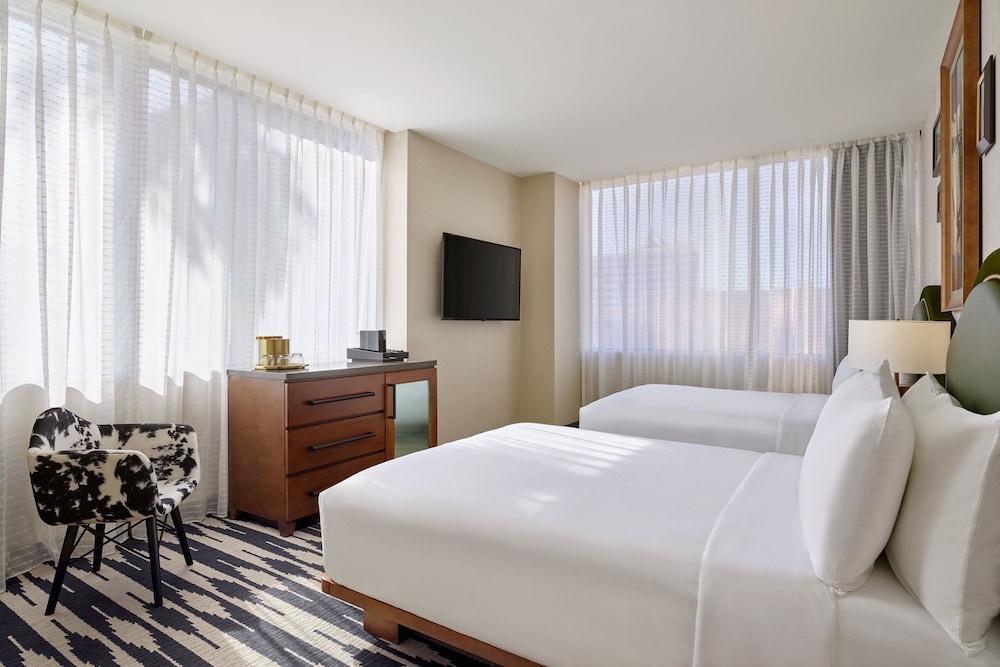 The Leo Kent Hotel Tucson a Tribute Portfolio Hotel - photo 16