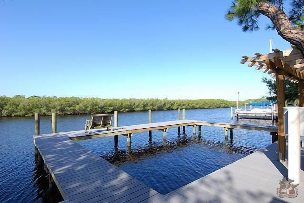 Pirate's Pointe Resort - photo 104