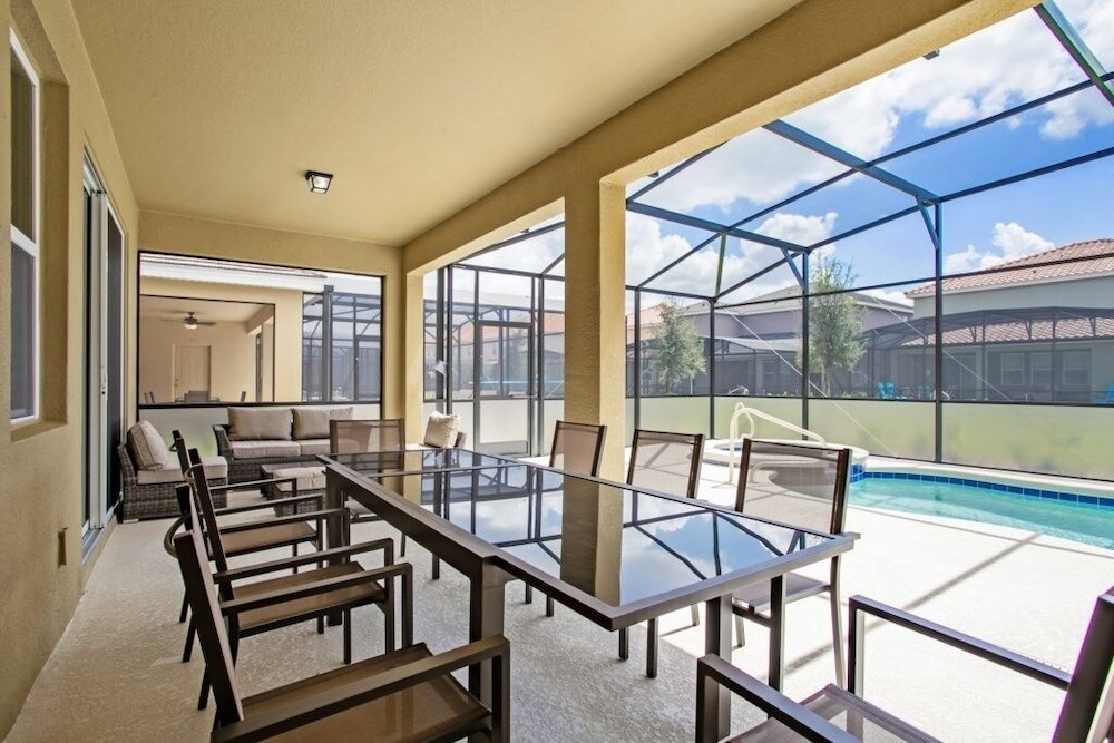 Amazing 7 Bedroom Solterra New Resort Home 7 Villa by Redawning - photo 60