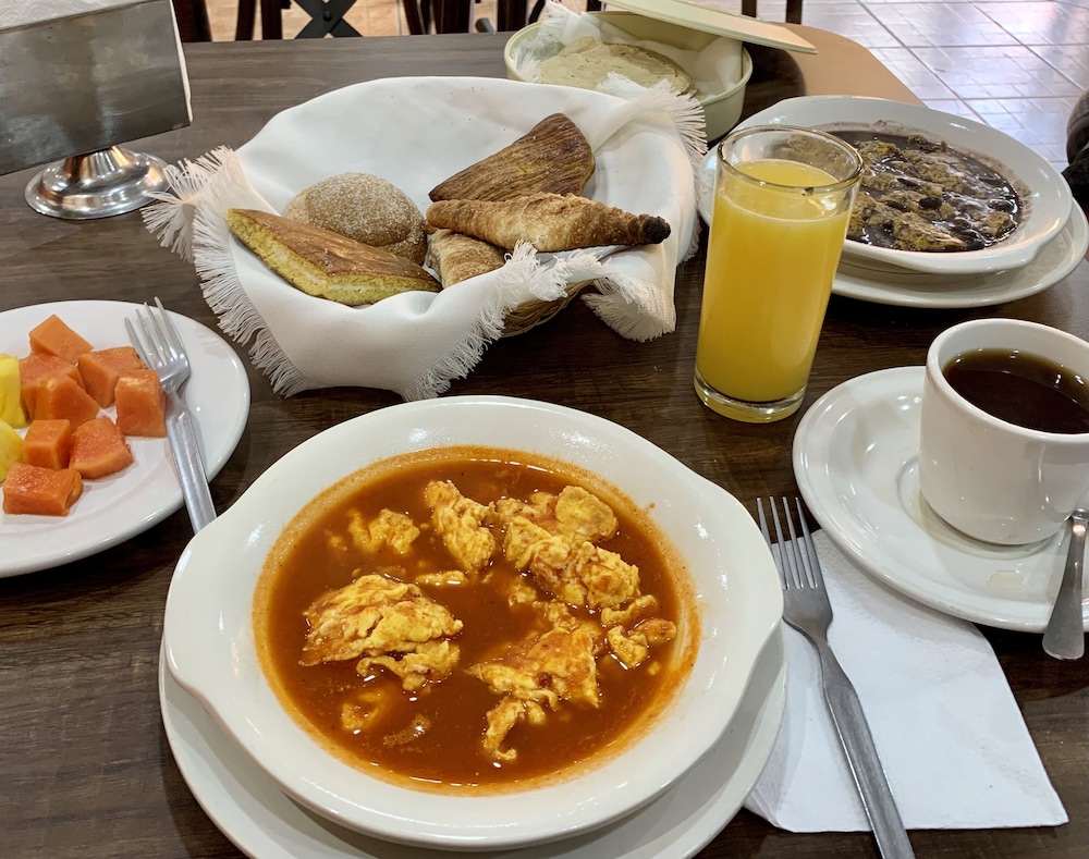 Breakfast meal