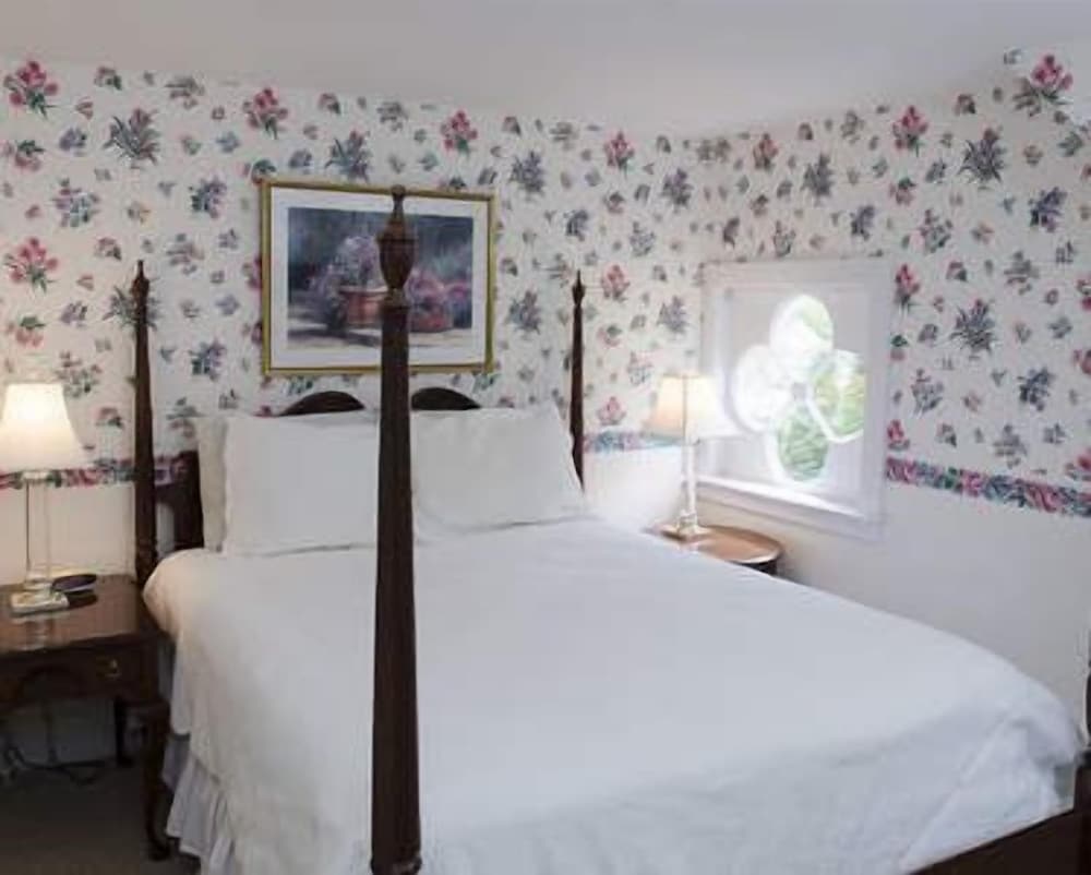The Ashley Inn - photo 14