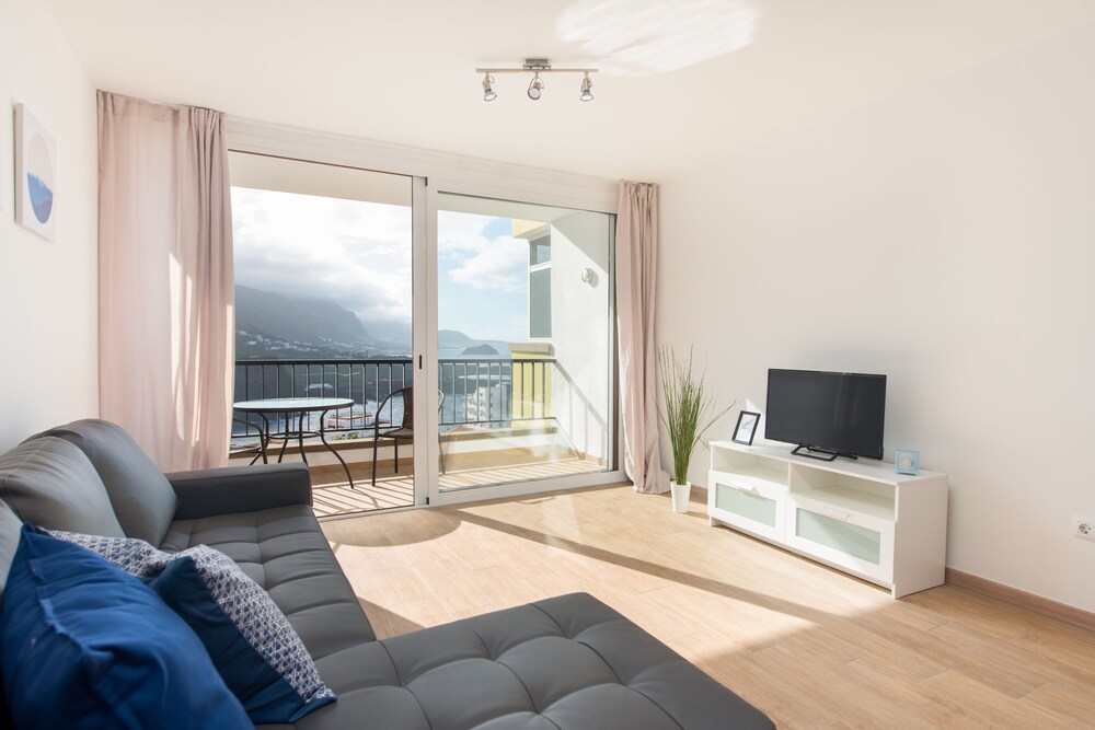 Apartamento En Playa San Marcos — 4-Star Luxury Hotel in Icod De Los Vinos, Spain
