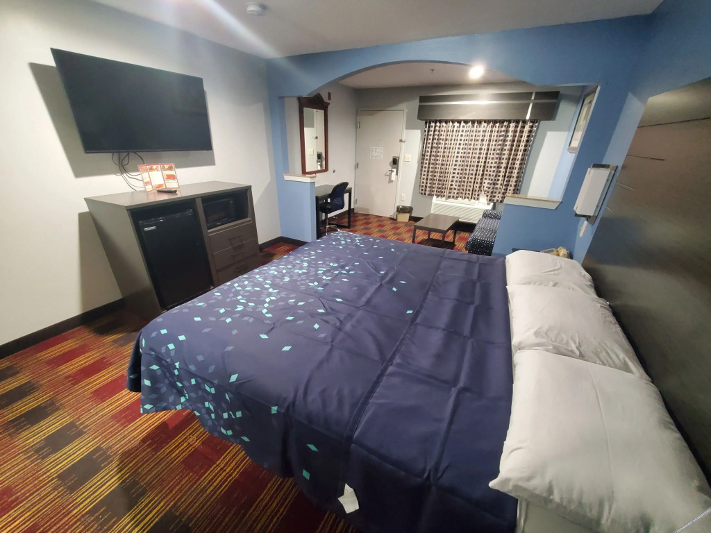 Scottish Inns and Suites East Sam Houston Pkwy - photo 4