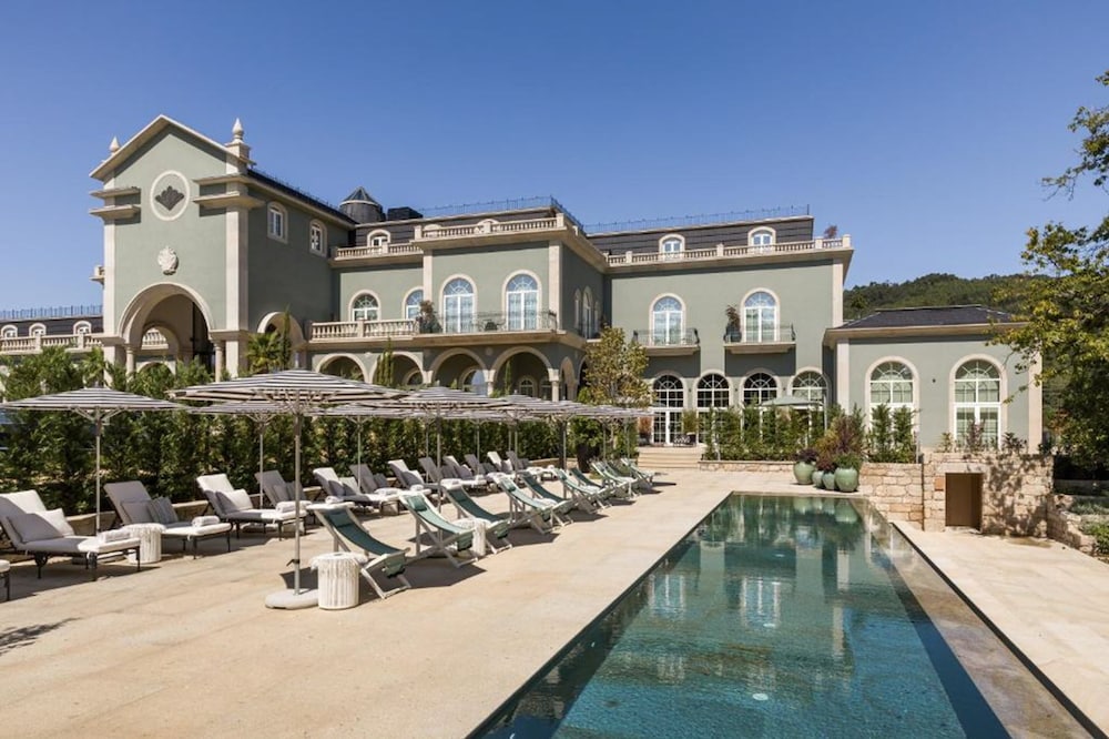 Maison Albar Amoure — 5-Star Luxury Hotel in Vila Verde, Portugal