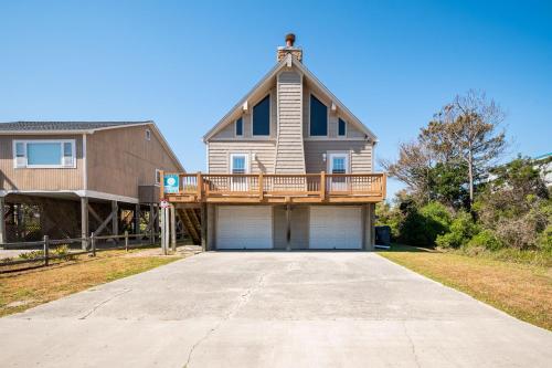Salty Dawg by Oak Island Accommodations - photo 3