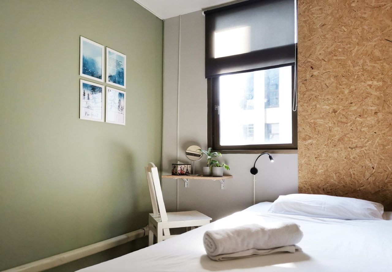 Foresttel Bkk Hostel