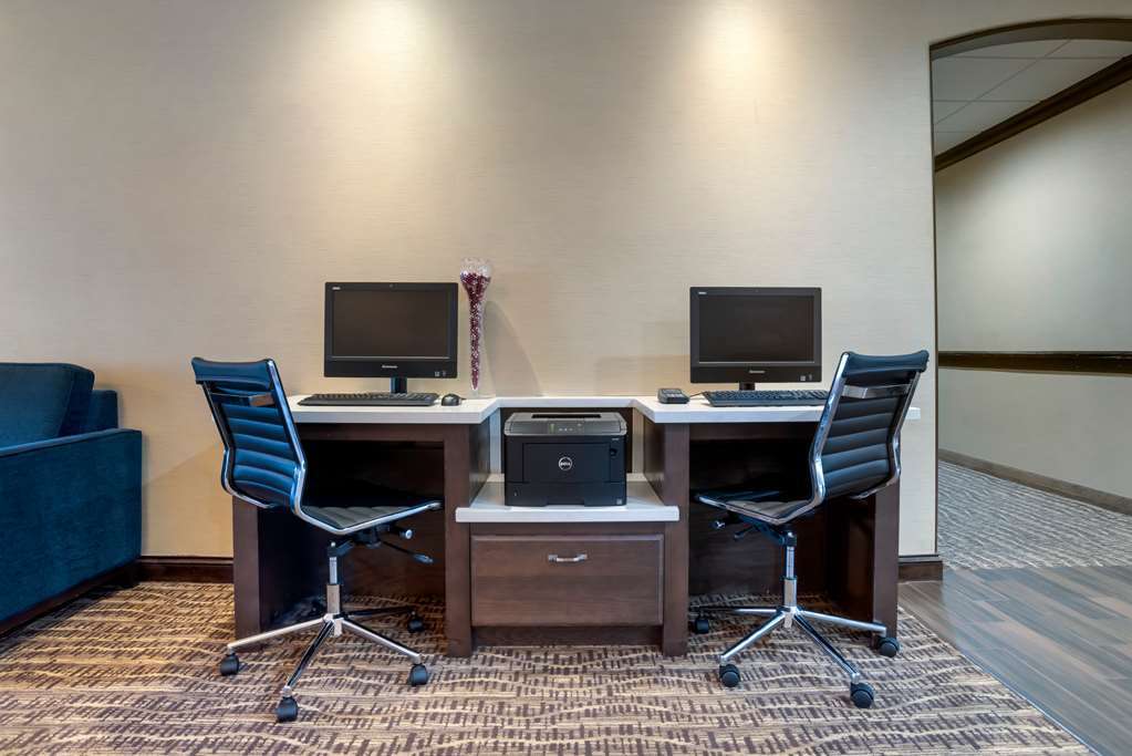Comfort Suites Alexandria North - photo 27