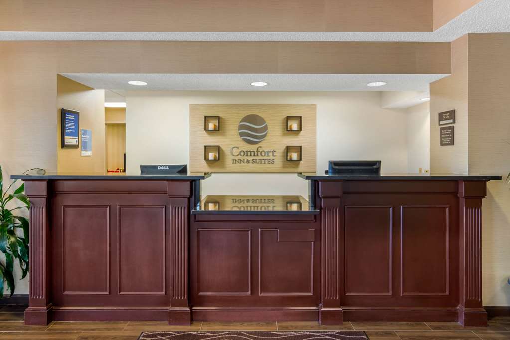 Comfort Inn Suites Lagrange East — Lagrange