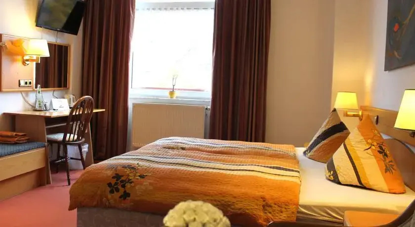 Hotel Wichert — hotel in Fuerstenwalde
