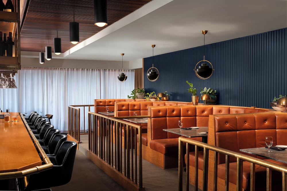 Fairlane Hotel - photo 29
