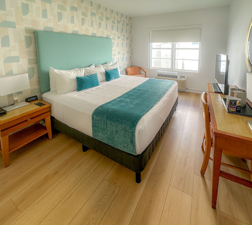 Avalon Hotel - photo 23
