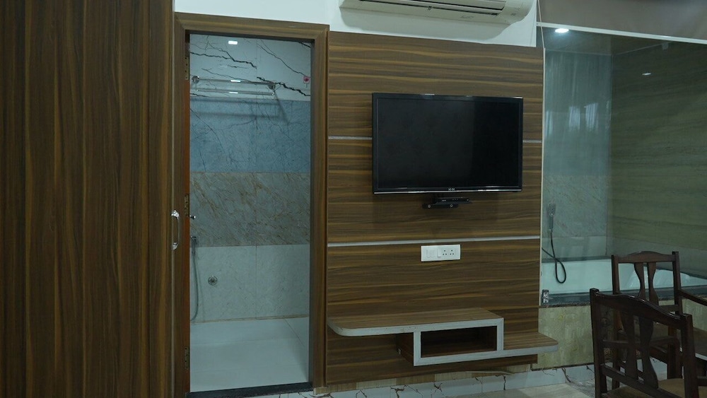 Hotel Holiday Fun Resort — Kotputli — photo 4