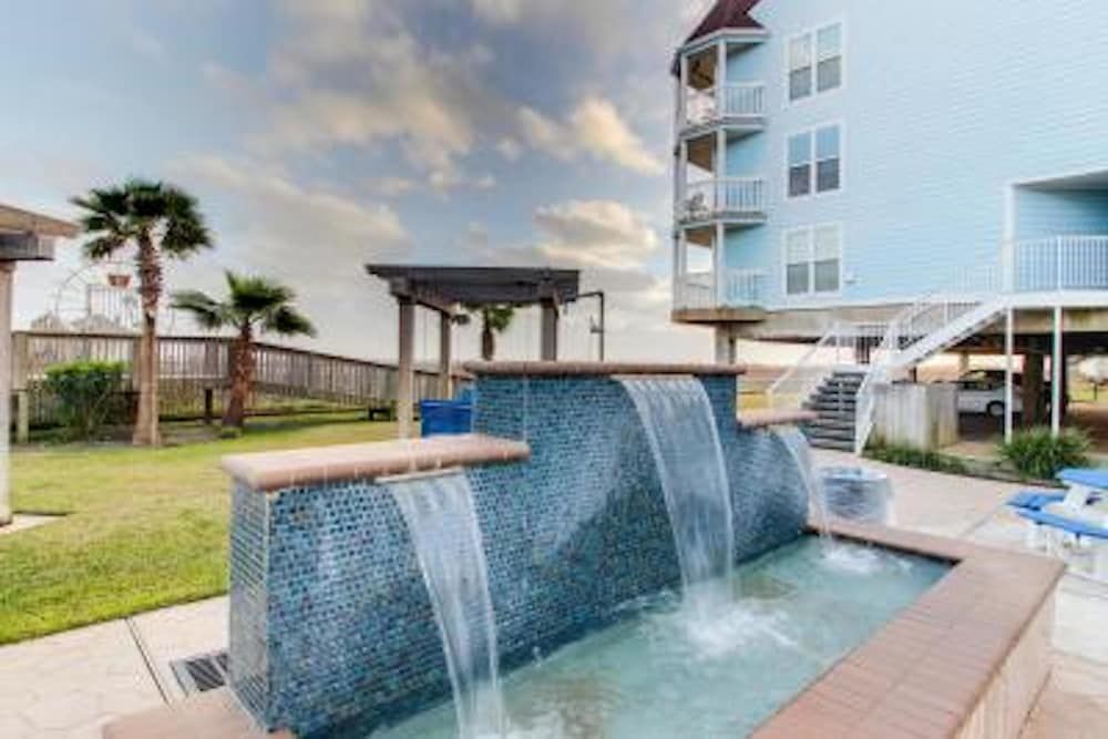 Seascape Resort Condominiums - photo 15