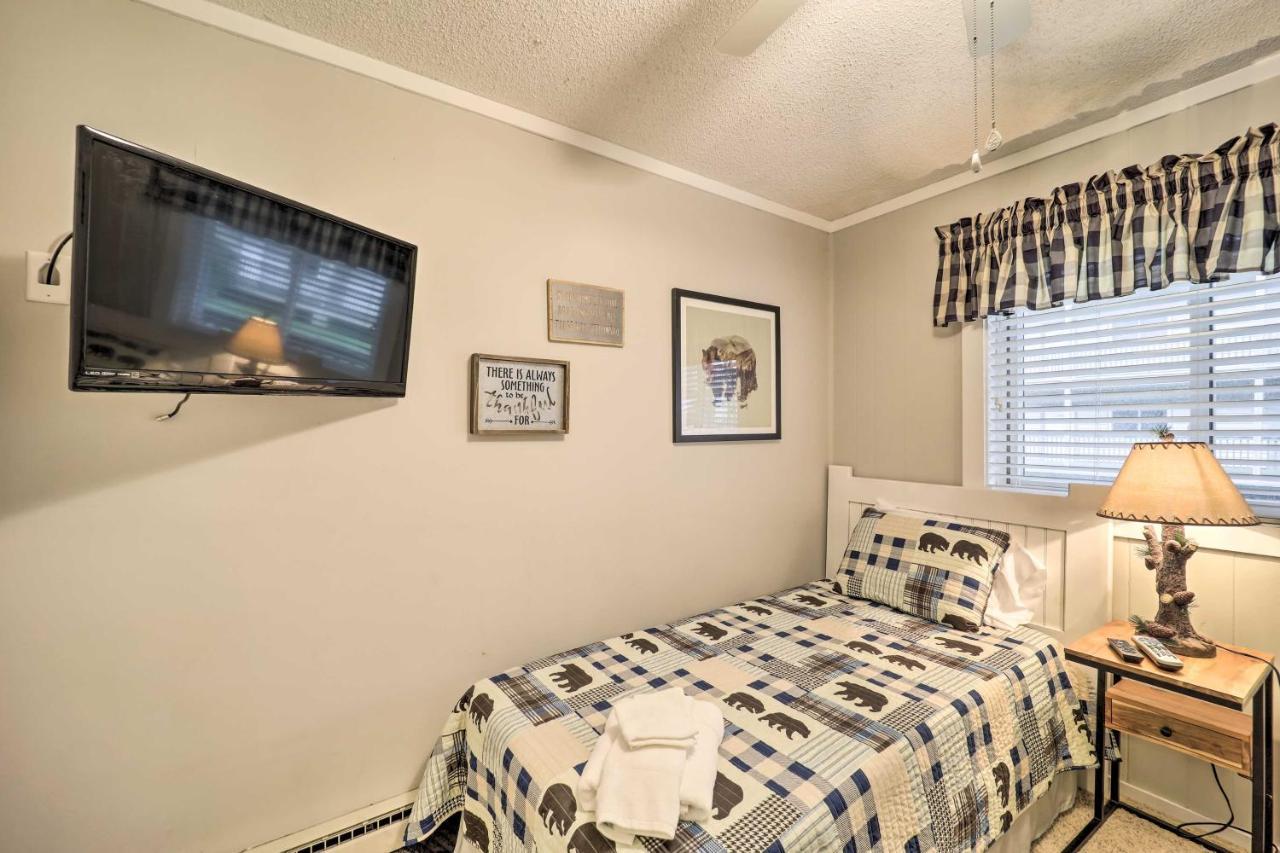 Hike Golf And Ski Beech Mtn Condo with Resort Perks - photo 17