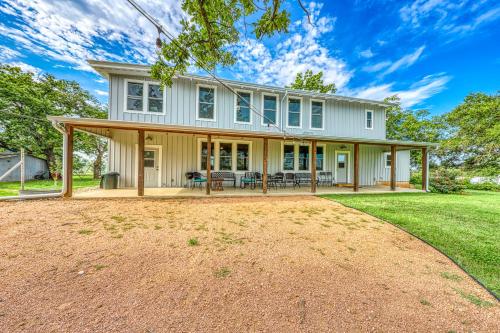 White Dairy Guesthouse — 4-Star Luxury Hotel in Rock Hill, United States
