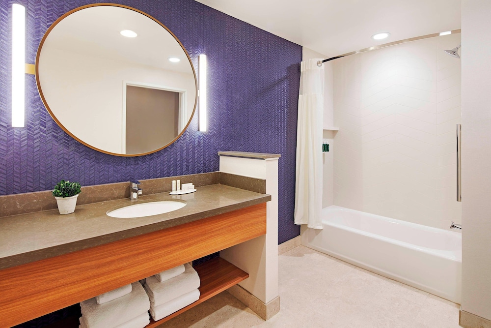 Fairfield by Marriott Inn & Suites Indio Coachella Valley - photo 10