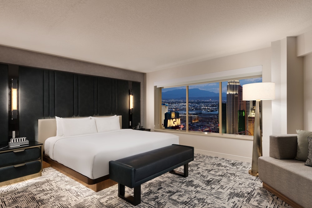 MGM Grand Hotel & Casino - photo 17