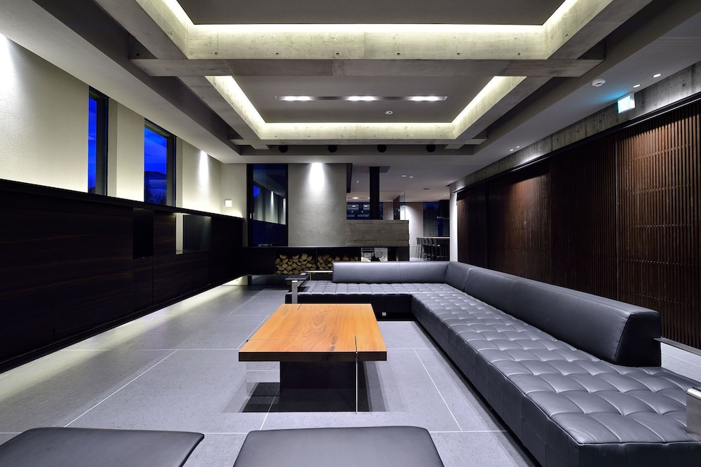 Holiday Niseko Ori — 4-Star Luxury Hotel in Niseko Town, Japan