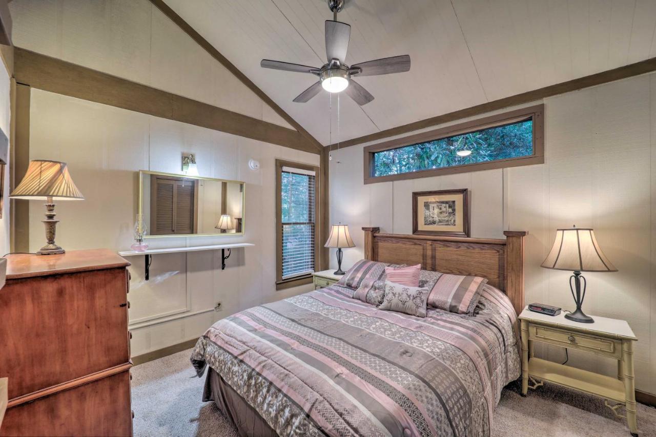 Ski Resort Cabin with Deck in Beech Mountain - photo 10