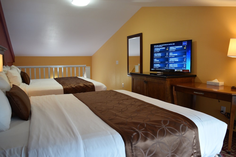The Dew Drop Inn Motel - photo 11