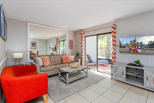 Cozy Townhome in Fantasy World Near Parks — 4-Star Luxury Hotel in Kissimmee, United States