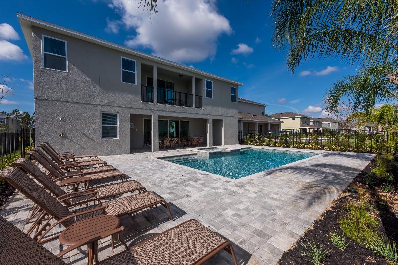 Encore Resort Vacation Homes & Waterpark - photo 47