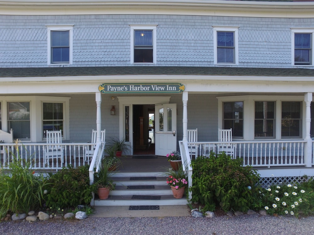 Payne's Harbor View Inn - photo 57