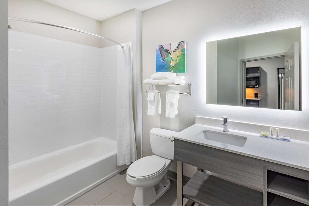 Hawthorn Extended Stay by Wyndham Ardmore - photo 29