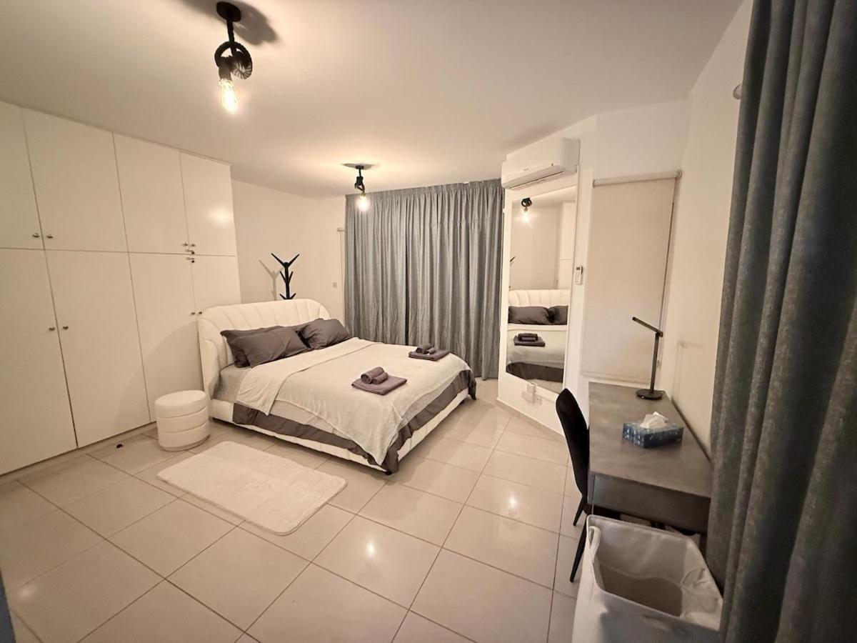 FLH Feel Like Home Modern 1 Bedroom Ground floor Apartment in Strovolos