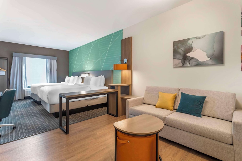 Comfort Suites Gatlinburg Downtown Convention Center - photo 34