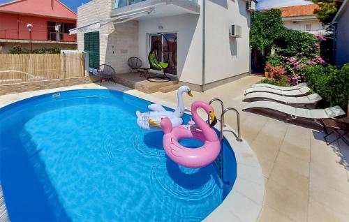 1 Bedroom Amazing Apartment In Sibenik — 4-Star Luxury Hotel in Sibenik, Croatia