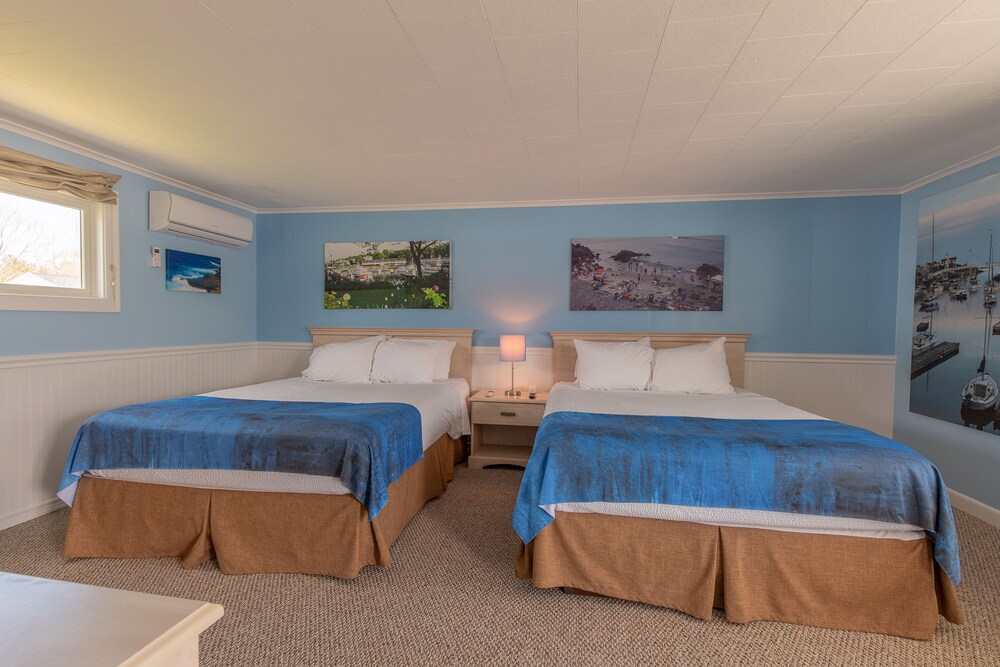 Footbridge Beach Motel - photo 134