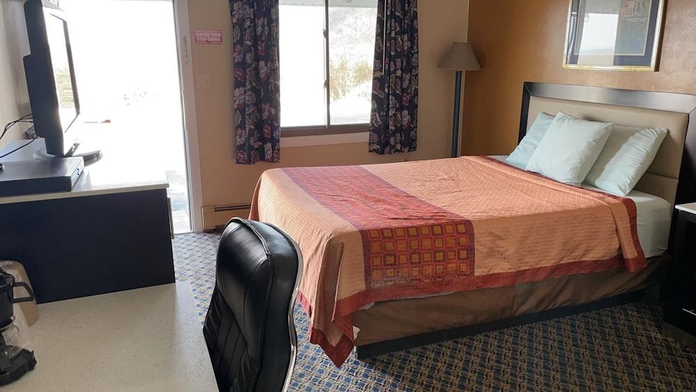 Appalachian Motel - photo 5