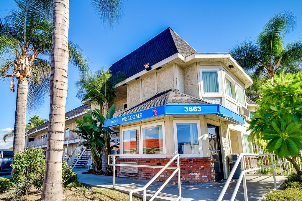 Motel 6 Riverside CA South - photo 2