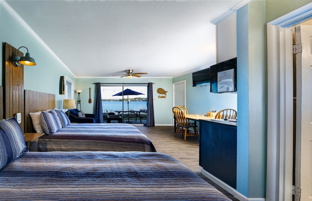 Willow Beach Resort - photo 13
