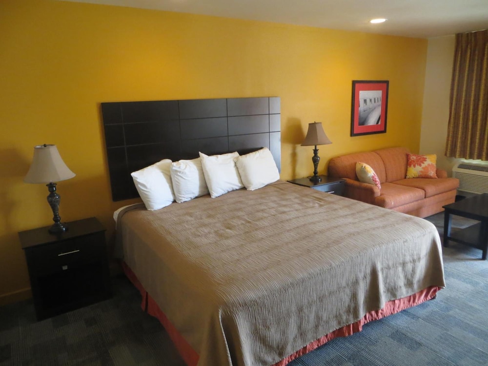 Kenedy Country Inn - photo 17