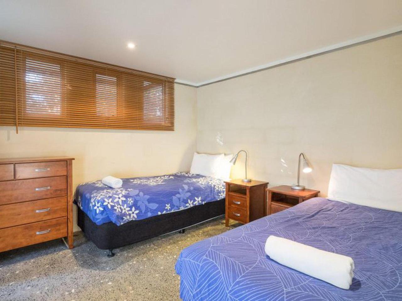 Stradbroke Sunset - carbon neutral hotel in Unknown City