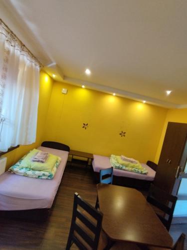 Noclegi Ela — hotel in Sieradz