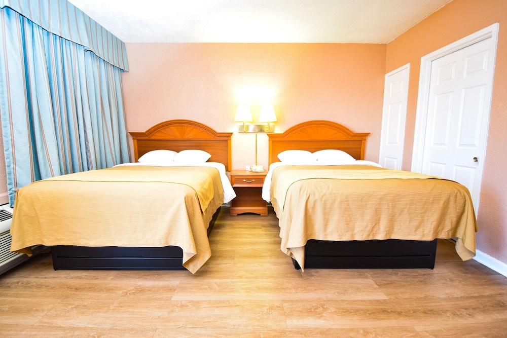 Economy Inn Beebe - photo 9