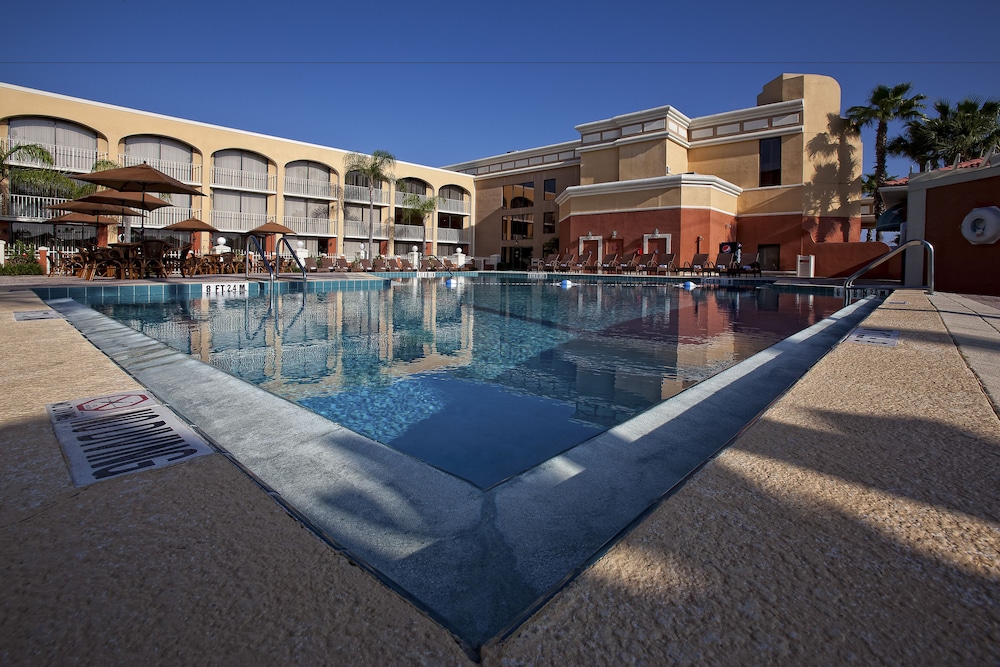 Westgate Towers Resort - photo 14