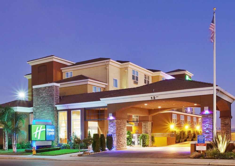 Holiday Inn Express West Sacramento - photo 34
